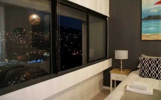 Gardens Centre Apartments