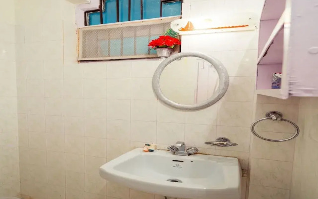 Jas Apartment by OYO Rooms