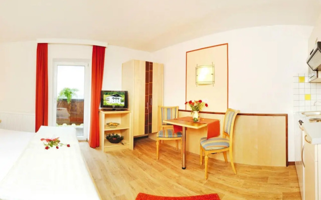 Apartment in Ischgl Overlooking the Mountains