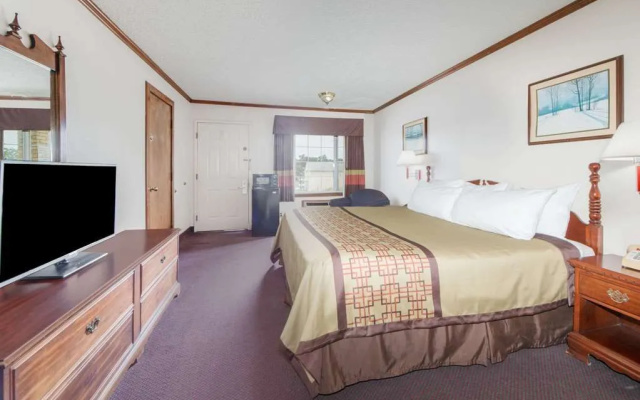 Days Inn Monett