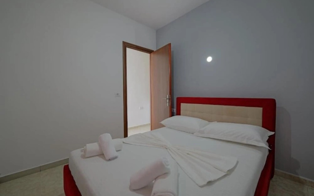 Vila Xhovani