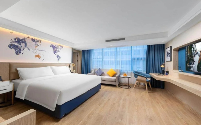Kyriad Marvelous Hotel  Shenzhen  Longgang Nanlian Metro Station