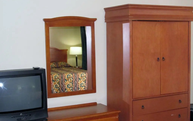 Country Inn Motel