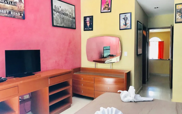 Room-sunset Double Room in Stunning Vill