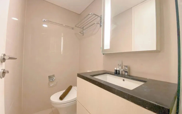 Strategic And Homey Studio At Marquis De Lafayette Apartment