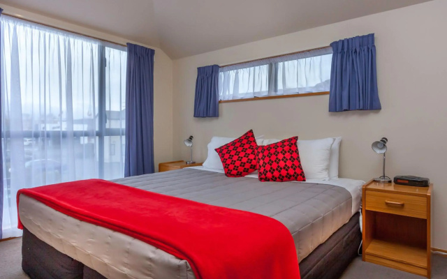 Deans Bush Motel