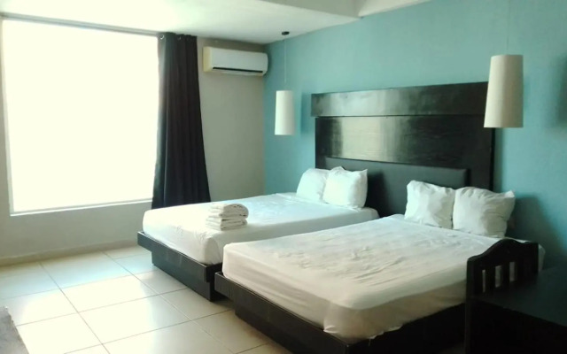 Blvd Hotel