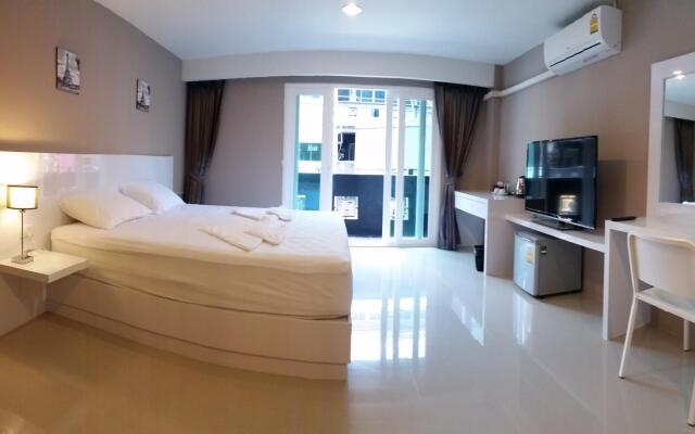 crystal suites pattaya 2