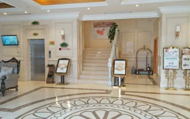 Vienna Hotel Anhui Fuyang Linquan General Passenger Station