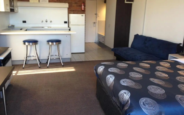 The Central Hotel Motel Lakes Entrance