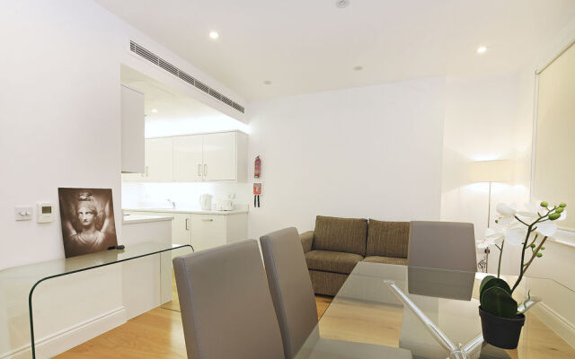 Emily Apartment - Oxford Street 1