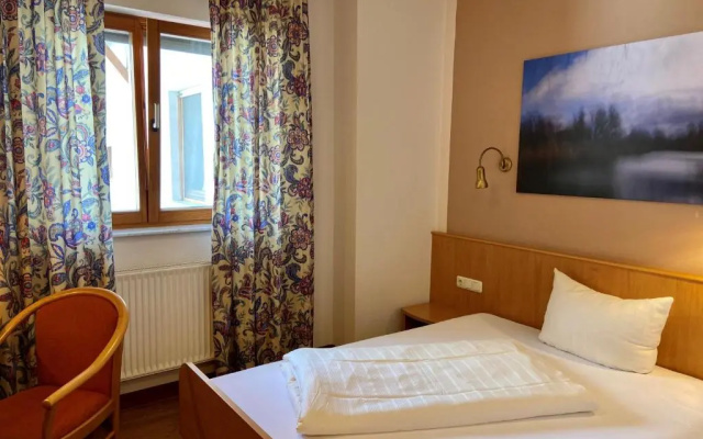Hotel Riedstadt Bett & Frühstück