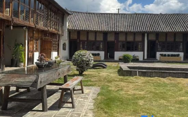 Jingdi Yoga Meditation Hotel