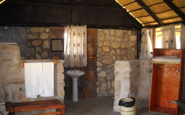 Kapika Waterfall Camp