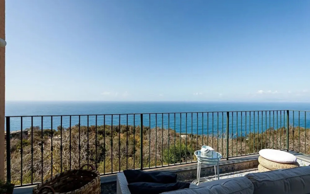 Luxury Apartment with amazing sea view