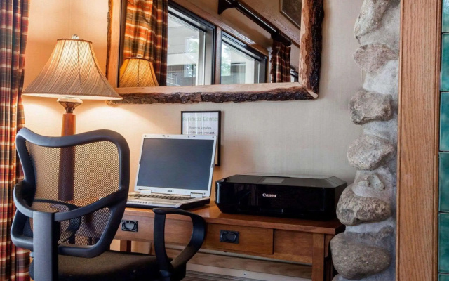 Quality Inn on Lake Placid Lake Placid