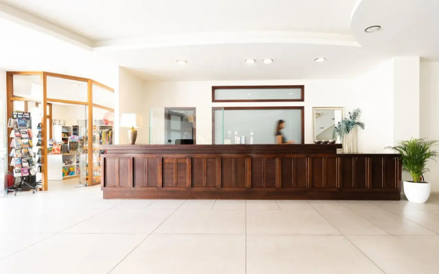 Ariadne Beach Hotel