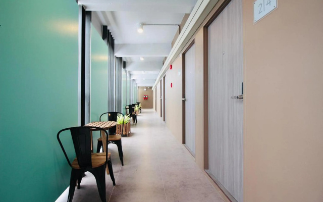 R 17 Living Hotel