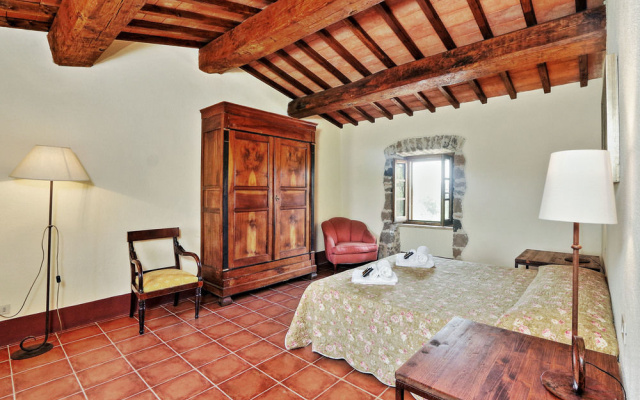 Trianon Country Residence