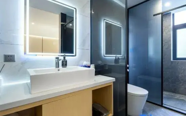 i Electronic Sports Hotel (Nanjing Jiangbei New District)