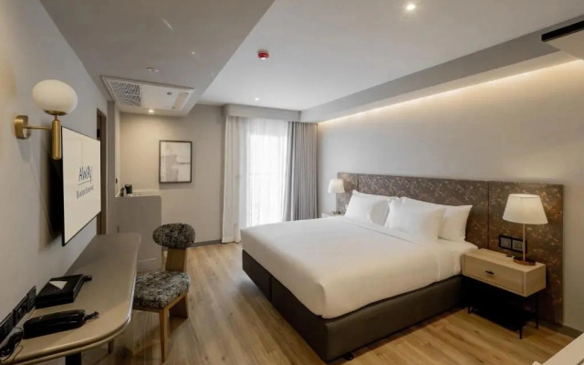 Отель Away Bangkok Sukhumvit