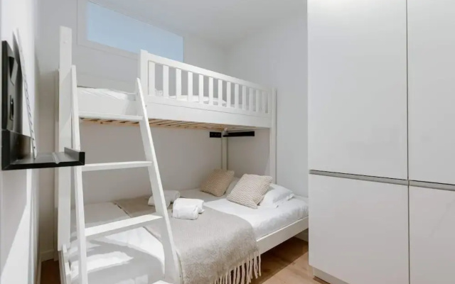 Cozy Apartment Close to the Beach