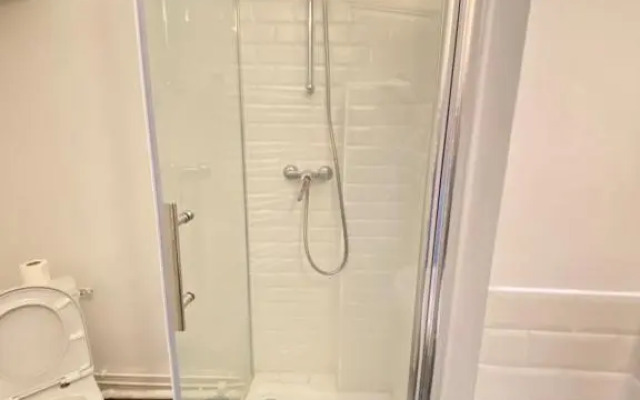 ENGHIEN-LES-BAINS : studio au coeur du centre ville