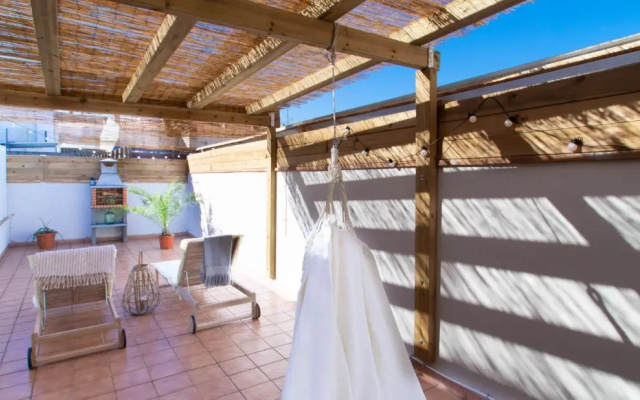 Patio Budget Studio 11