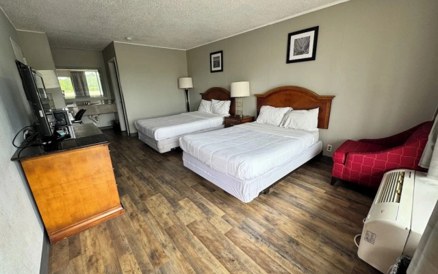 Bayou Inn