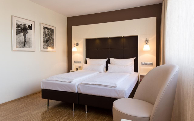 Hotel Santo