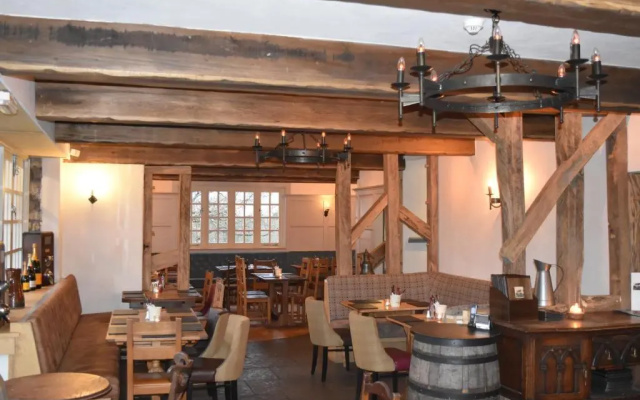 Three Horseshoes Country Inn