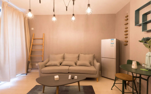 Namei Apartment-Disney Branch