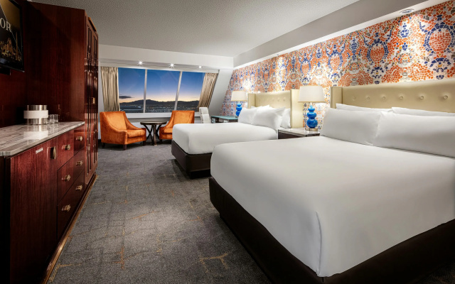 Luxor Hotel and Casino