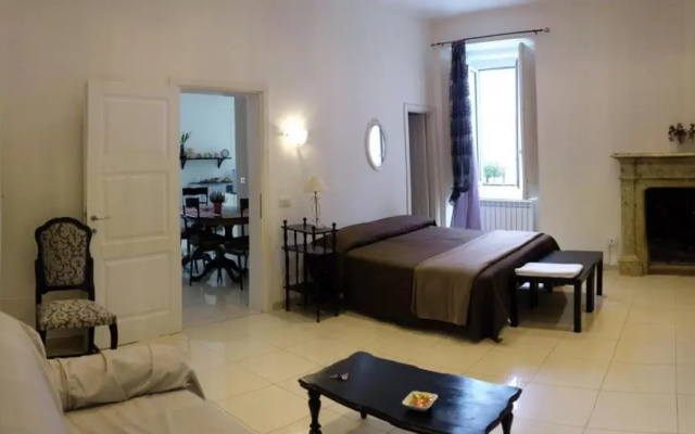 Flora Rooms