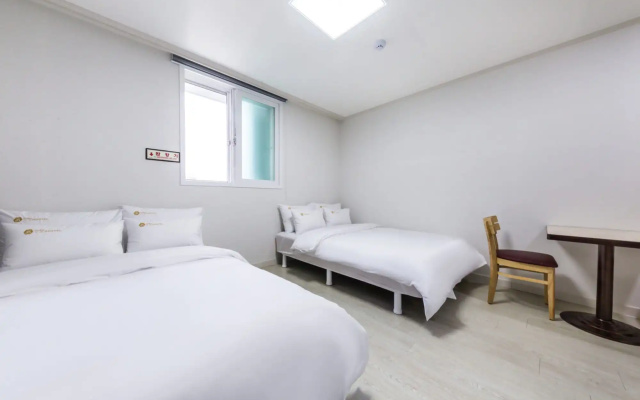 JS Hotel