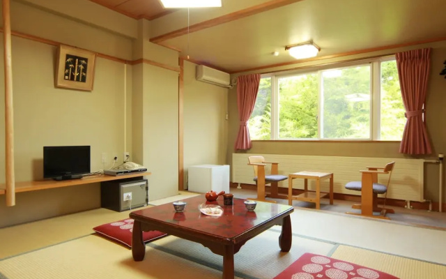 Hotel Sunny Valley