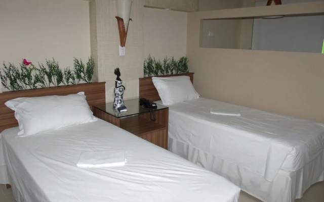 Hotel e balneário olho d agua do milho