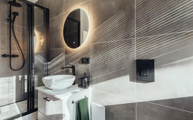 "AMBRA" by Pilat