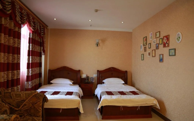 Home Inn (Shenyang Qingnian Street Renao Road)