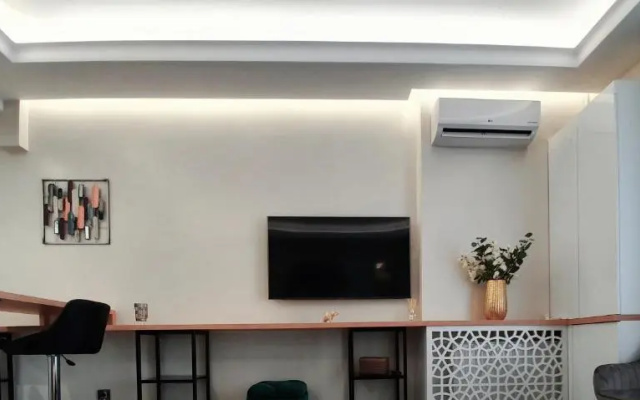 Residence 81