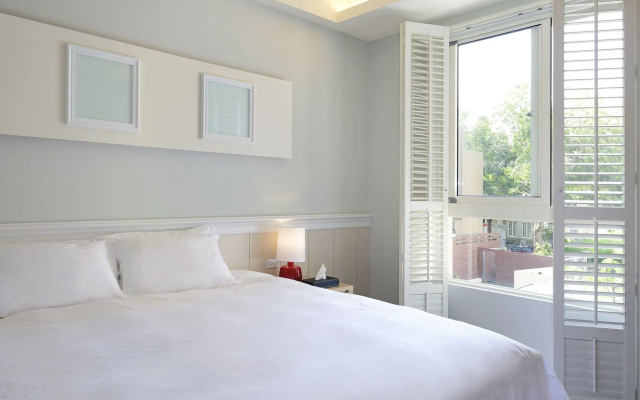Caffir garden hotel