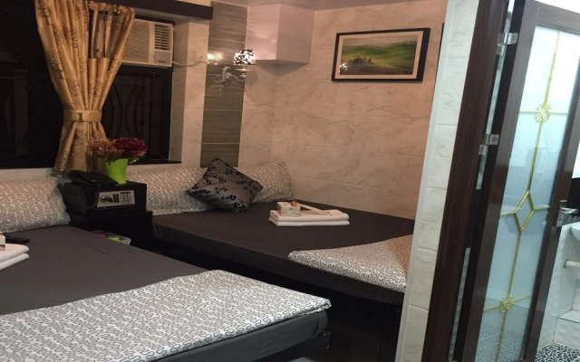 Rich Hostel