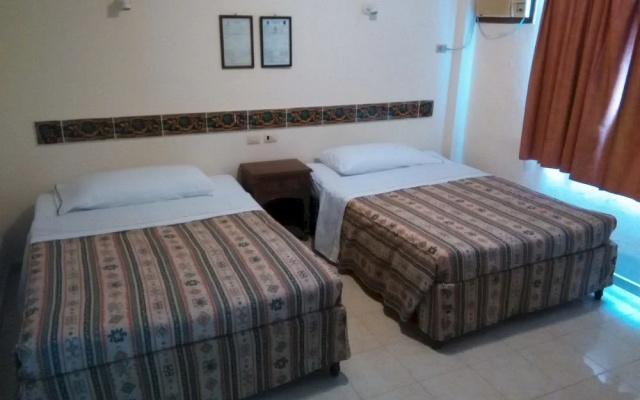 Hotel Corintios