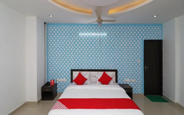 OYO 28849 Hotel Sunshine