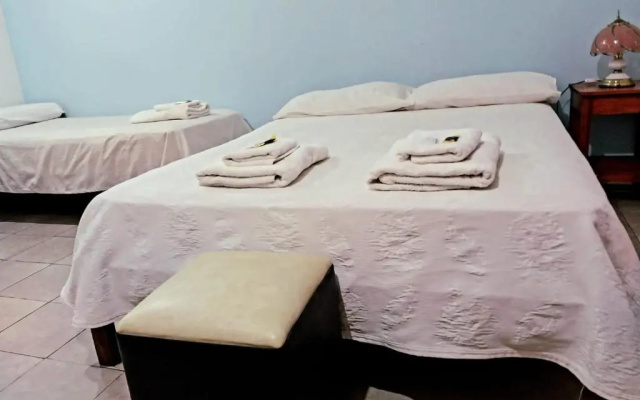 Benitez Hosteria