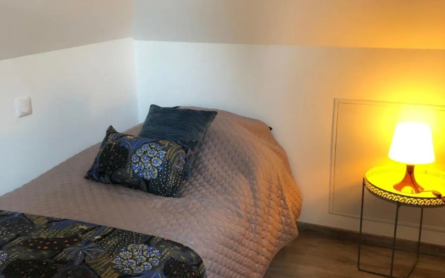 Gîte Mézières-sur-Ponthouin, 4 pièces, 7 personnes - FR-1-410-323