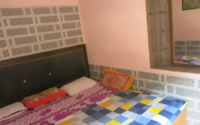 Suraj Guest House