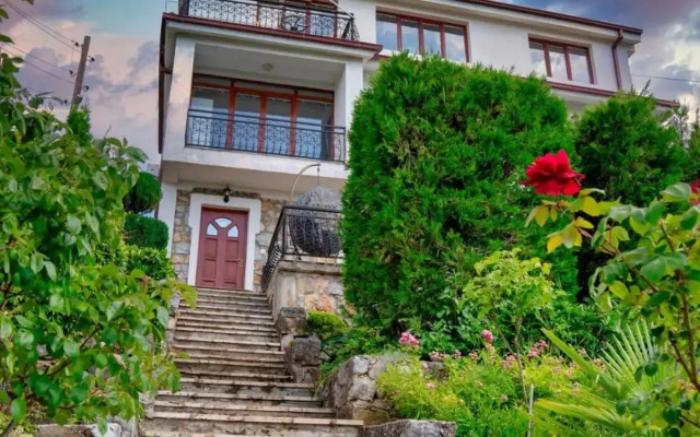 Casa Farmak