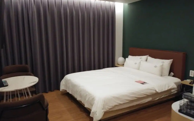 Grant Bay Hotel Gimhae