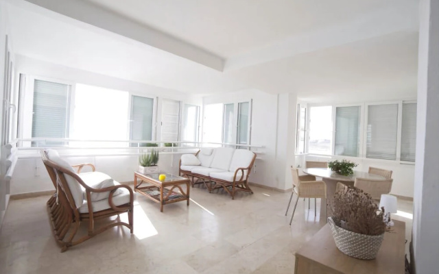 APARTAMENTOS KASA 25 - Playa Calida